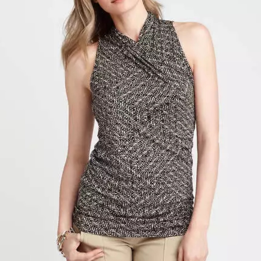 2/$25 ANN TAYLOR Petite Print Crossover Halter Blouse Size Medium